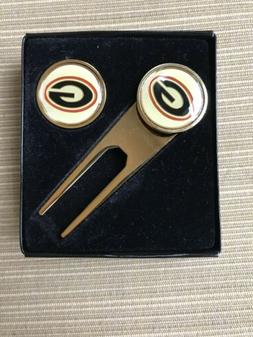 Georgia Bull dawgs golf divot tool and ball markers